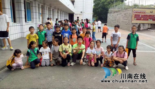 “建功新时代”全国实践团队春晖支教小分队赴泸县立石镇开展暑期支教活动(图1)