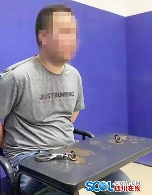 合江县一男子家中被盗&nbsp;因为家门口贴了这个！(图2)