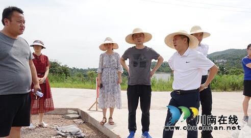 泸县玉蟾街道推进脱贫攻坚和人居环境整治工作(图3)