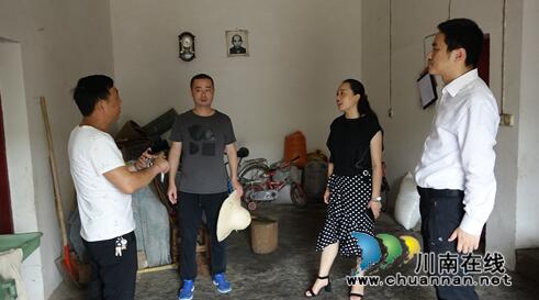 泸县玉蟾街道推进脱贫攻坚和人居环境整治工作(图6)