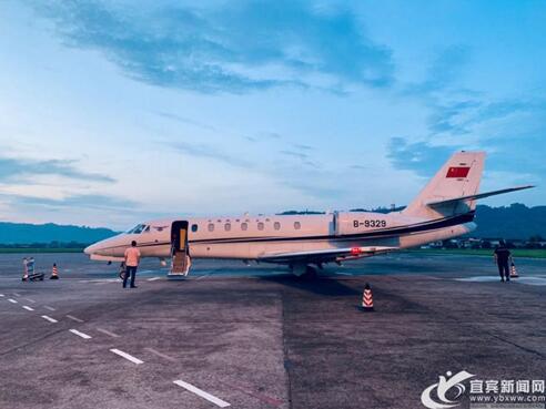 宜宾新机场完成校飞&nbsp;设备具备投产通航条件(图1)