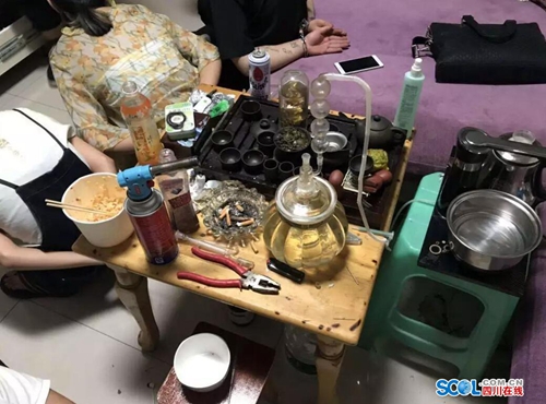 合江：最不靠谱未婚夫&nbsp;引诱未婚妻吸毒(图2)
