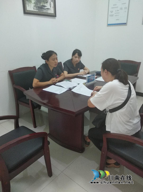 全身心为民服务 龙马潭区法院法官赢得点赞!(图1) 全身心为民服务 龙马潭区法院法官赢得点赞!(图1)