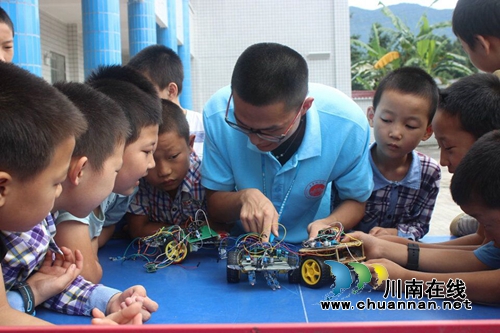 情暖乡村儿童！西华师大学子到叙永爱心支教(图5)