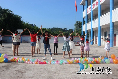 情暖乡村儿童！西华师大学子到叙永爱心支教(图10)