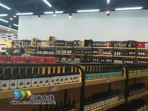 家门口品洋味！欧品汇跨境商品连锁城南店开业(图11)