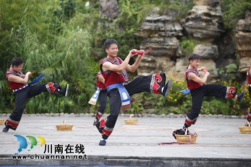 2019古蔺箭竹苗家风情节 精彩纷呈热闹好耍(图4) 2019古蔺箭竹苗家风情节 精彩纷呈热闹好耍(图4)