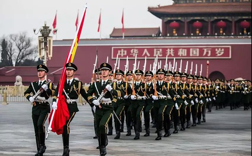 坚守法治旗帜&nbsp;天安门国旗护旗手凌璐的新阵地(图11)