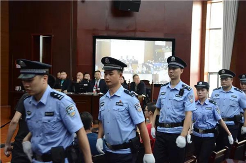 坚守法治旗帜&nbsp;天安门国旗护旗手凌璐的新阵地(图20)