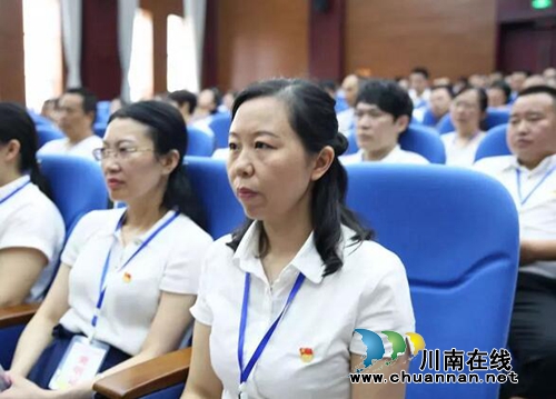 江阳区涉农系统干部旁听庭审接受警示教育(图6)