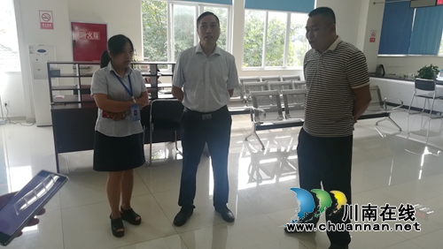 市政务服务和非公经济发展局领导带队督查纳溪区行政审批局全国文明城市建设工作(图2)