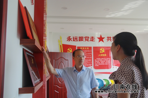 肖春到泸县云龙镇检查指导工作(图1)