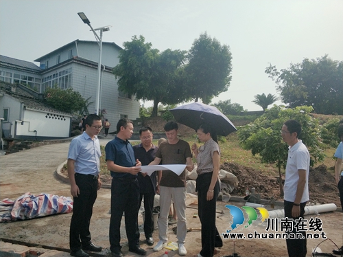 杜作文带队到泸县云龙镇指导农村人居环境治理工作(图3)