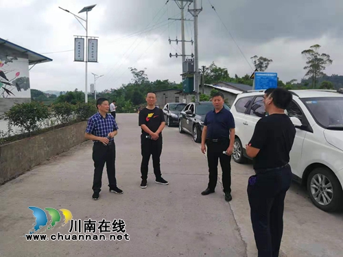 杨双全到泸县方洞、石桥镇督导农村生活垃圾分类项目(图2)