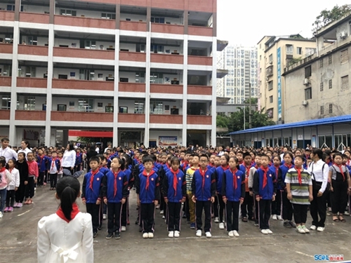 宜宾珙县6万余名学子开学&nbsp;灾区校园重焕生机(图1)