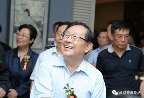 全国政协副主席万钢接见丝路青年论坛代表(图3)