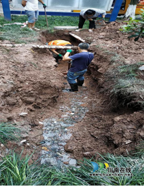 龙马潭区综合行政执法局：知民情解民忧&nbsp;永做市政维护先锋(图2)