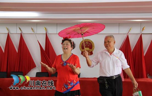 合江县福宝镇“五老”为山民献欢乐送文明(图1) 合江县福宝镇“五老”为山民献欢乐送文明(图1)