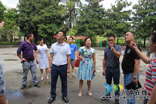 泸县云龙镇：开展节前安全检查&nbsp;营造安全节日环境(图1)