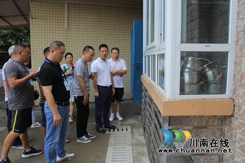 泸县云龙镇：开展节前安全检查&nbsp;营造安全节日环境(图2)