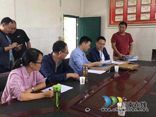 泸县教育局到立石镇督导学校控辍保学工作暨青少年思想建设工作(图1)