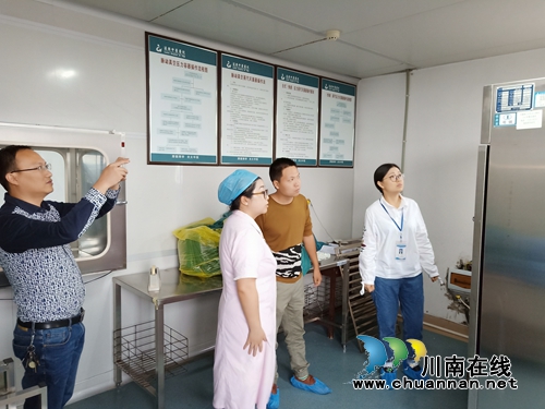 泸县云锦市场监管所开展特种设备安全检查(图1)