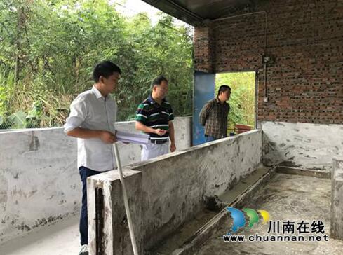 泸州市农业农村局到泸县指导生猪复养工作(图1)