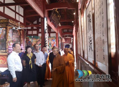 宜宾翠屏区举办“佛子心系祖国情”书画摄影展(图2)