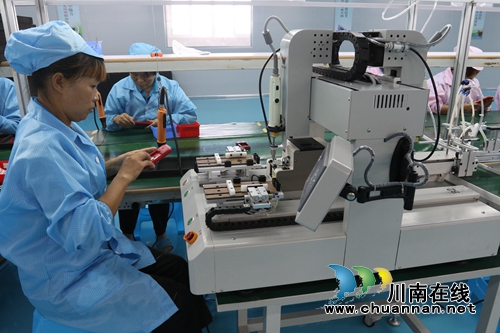 龙马潭：抓创新促转型优环境&nbsp;助推工业发展(图5)