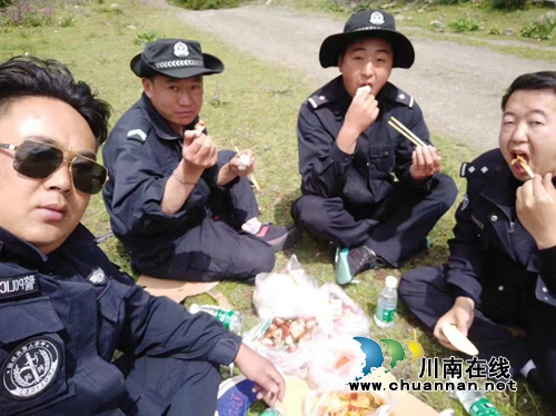 陈大刚:铁血并柔情着……(图2) 陈大刚:铁血并柔情着……(图2)