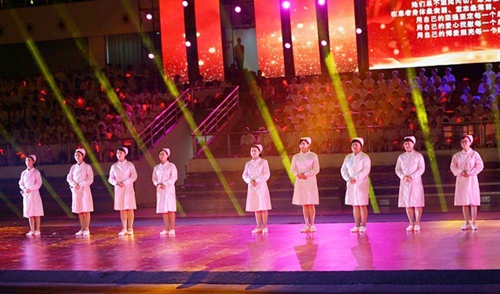 泸州30名医护人员获表彰&nbsp;快看有你认识的没？(图2)