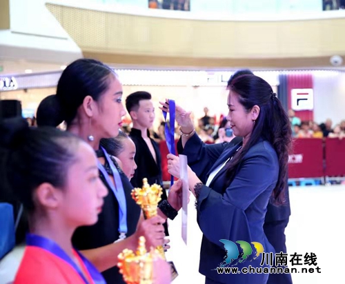酷！酷！酪！2019国标舞大赛精彩纷呈(图8)