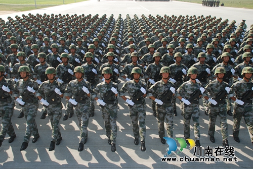 泸州王焯：参加国庆大阅兵&nbsp;&nbsp;是我一生的荣耀(图4)