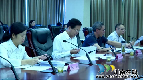 四川省扶贫开发局调研合江县扶贫小额信贷工作(图2) 四川省扶贫开发局调研合江县扶贫小额信贷工作(图2)