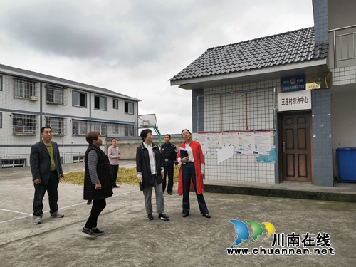 陈佳到泸县潮河镇调研排查软弱涣散基层党组织工作(图1) 陈佳到泸县潮河镇调研排查软弱涣散基层党组织工作(图1)