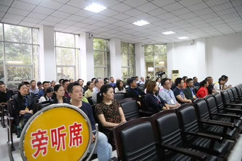 纳溪：2起涉恶势力集团及“保护伞”犯罪遭起(图3)