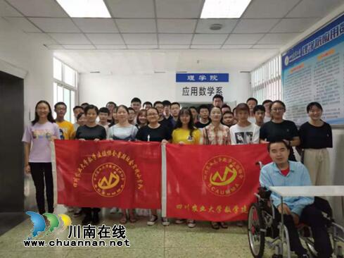 从患重病到网络红人&nbsp;泸州“脑瘫学霸”的拼搏路(图3)