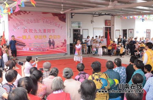 为30元报恩他捐30万 合江企业家致富不忘乡亲(图1) 为30元报恩他捐30万 合江企业家致富不忘乡亲(图1)