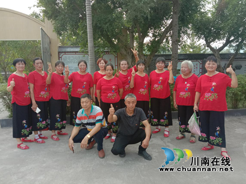 宜宾南溪区汪家镇：欢庆重阳节，浓浓敬老情(图3)