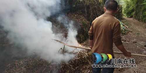 泸县立石镇全力开展秸秆禁烧管控巡查工作(图2) 泸县立石镇全力开展秸秆禁烧管控巡查工作(图2)