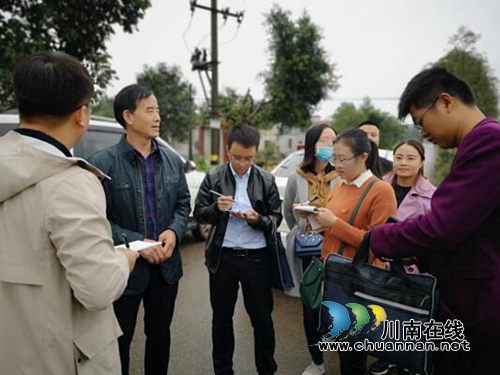 宜宾南溪启动年轻干部铸魂工程培训班分组调研(图1)