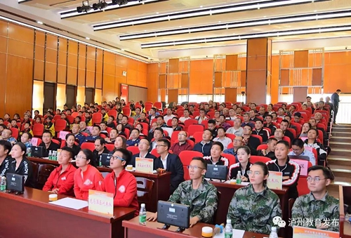 消防比武&nbsp;泸州市举行教职工安全知识技能大赛(图16)