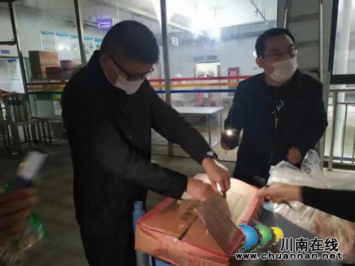 泸州:全覆盖检查&nbsp;全力护航全市师生饮食安全(图2)