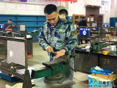 泸县建校承办泸州第15届中职技能赛获一等奖(图3)