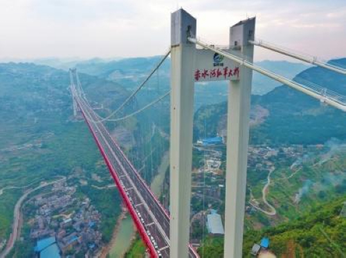 四川加快西部陆海新通道建设　川南受益多多(图1)