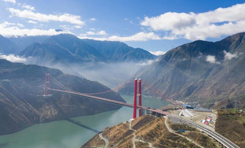 大渡桥横天路“短”(图1)