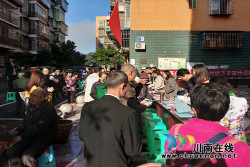 合江县多部门联合开展大下访活动(图2)