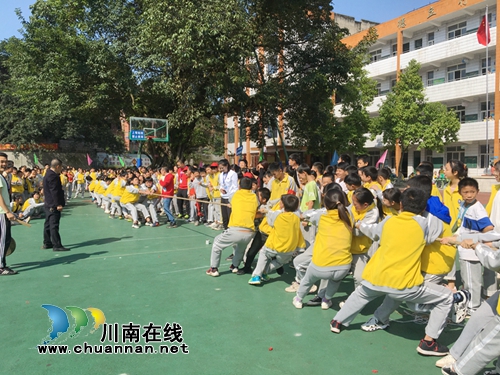 泸县六中第二届体育节暨第42届田径运动会闭幕(图4)