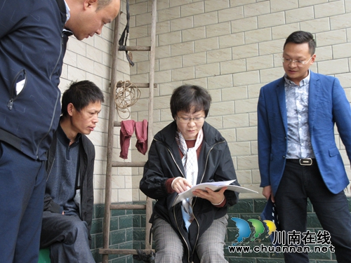 陈佳到泸县潮河镇督导脱贫攻坚工作并开展河长制巡查(图6)