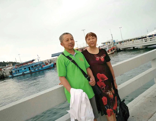 老年人旅游走热&nbsp;银发族放眼山河(图2)